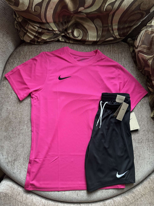 Nike Dri-FIT Short Set – Hyper Pink/Black